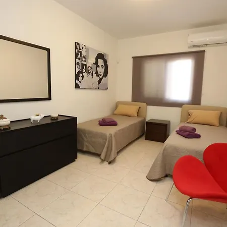 בית נופש Sterika Dream House לימסול